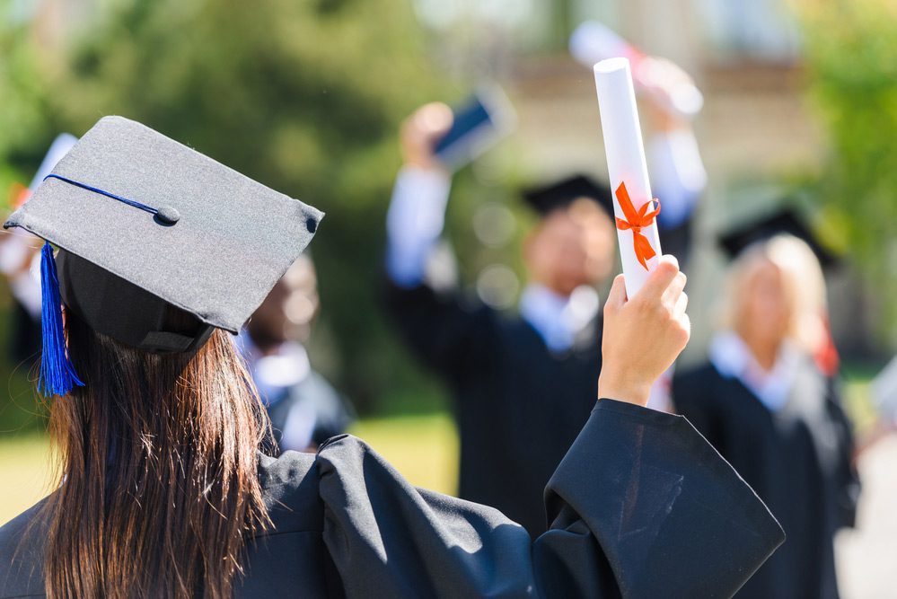 San Luis Valley Immigrant Resource Center - Immigration & Integration Services Alamosa Colorado - College Guide Series For Undocumented Students - graduate holding certificate